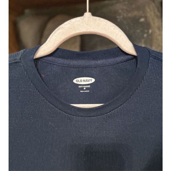 Old Navy soft tshirt - Picture 3 of 4